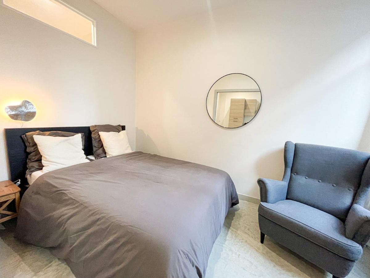 Suite Onyx Lione Esterno foto